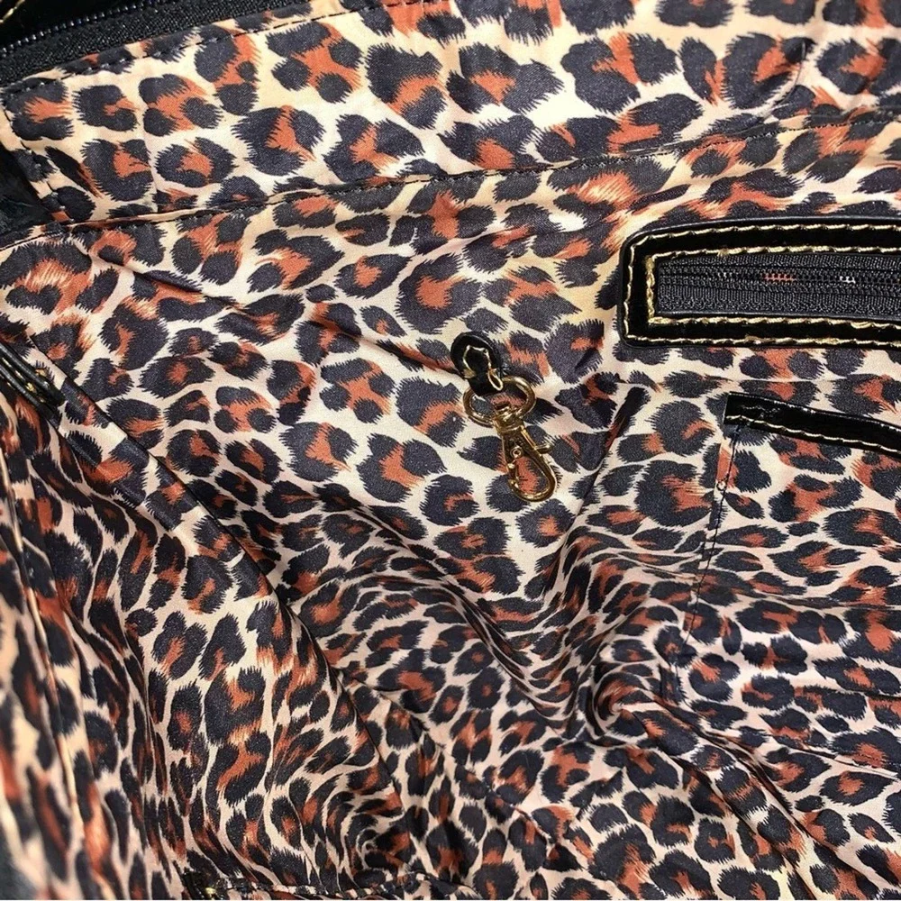 Maxx New York gorgeous faux